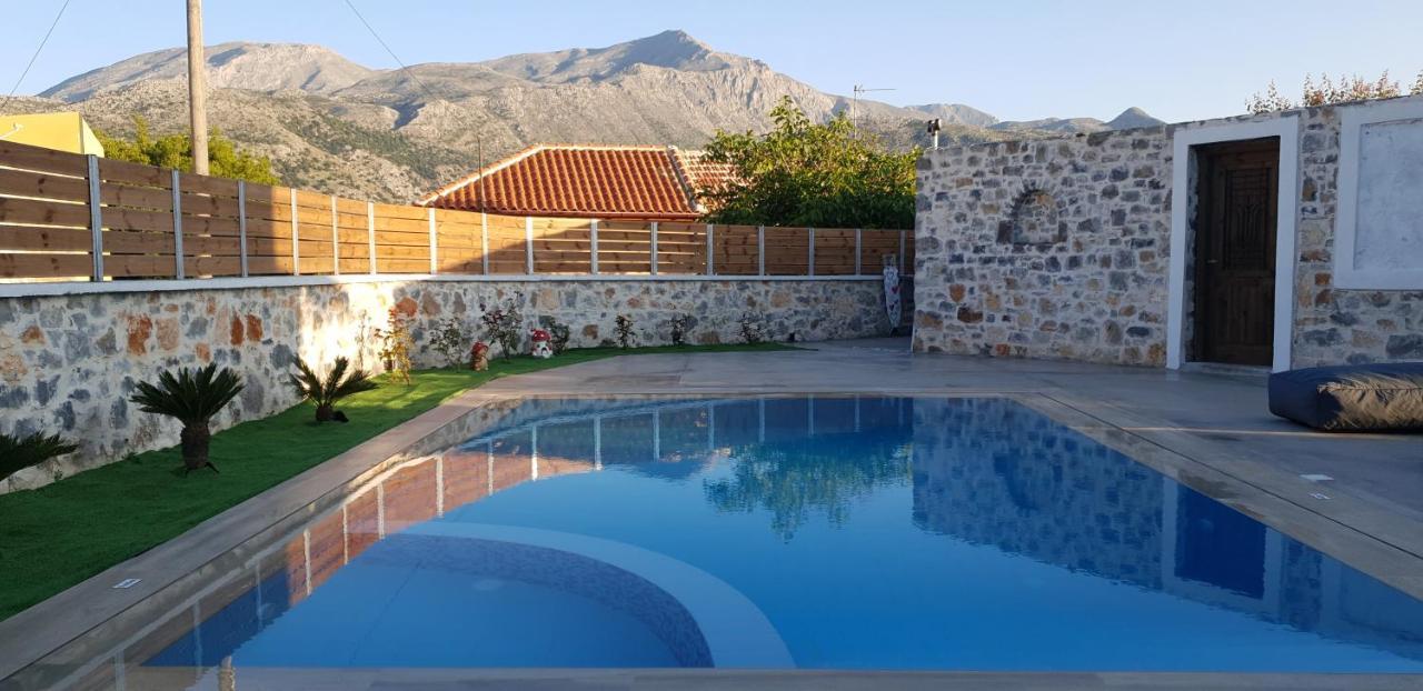 Double Bee Villa With Private Pool Agios Konstantinos  Exterior photo