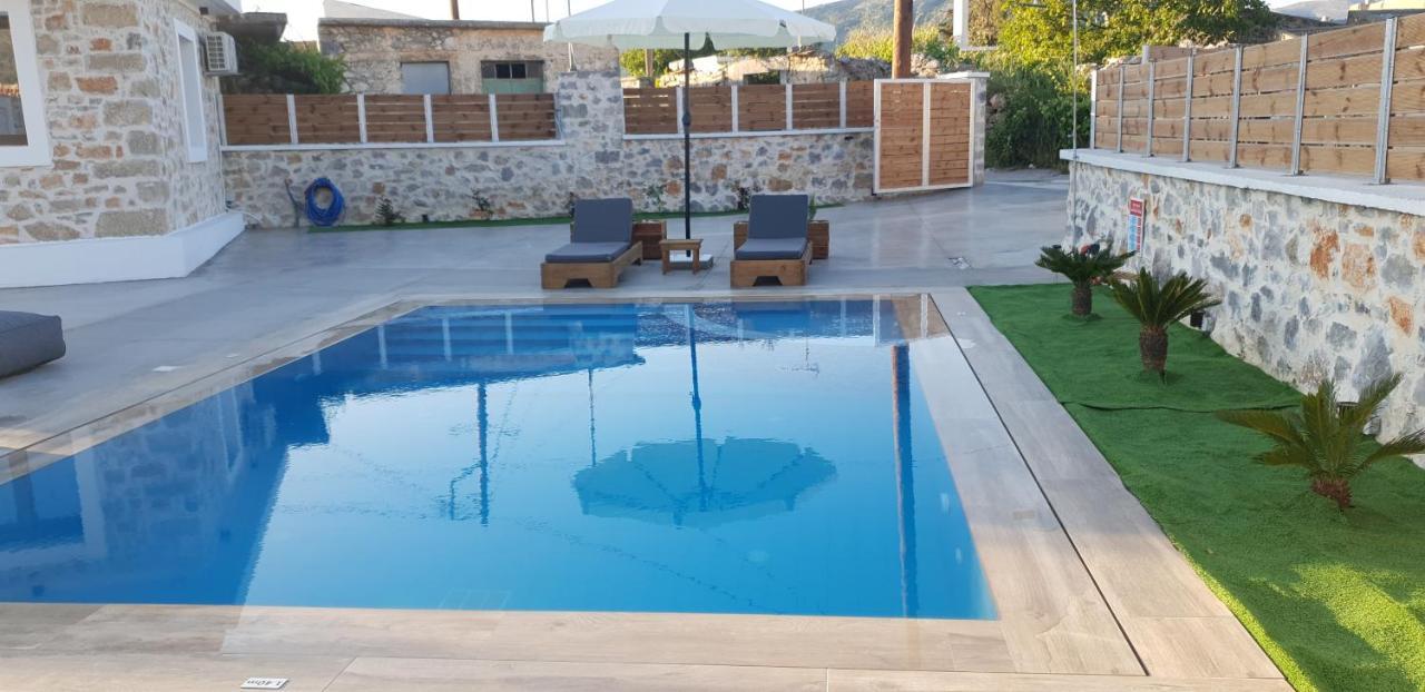 Double Bee Villa With Private Pool Agios Konstantinos  Exterior photo