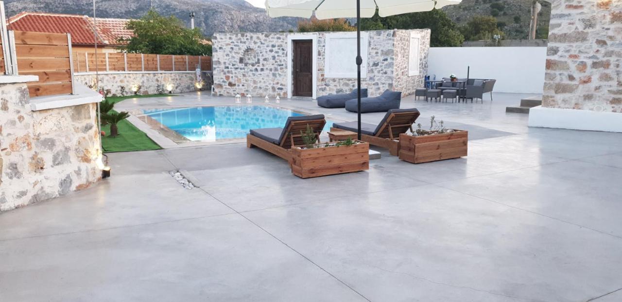 Double Bee Villa With Private Pool Agios Konstantinos  Exterior photo